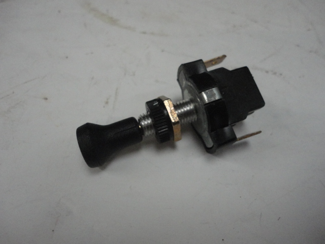 Hagglunds BV206 Parts - Push/Pull Switches