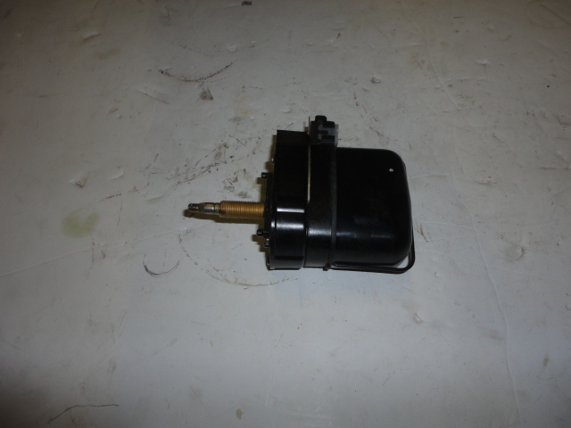 Hagglunds BV206 Parts - Wiper Motor