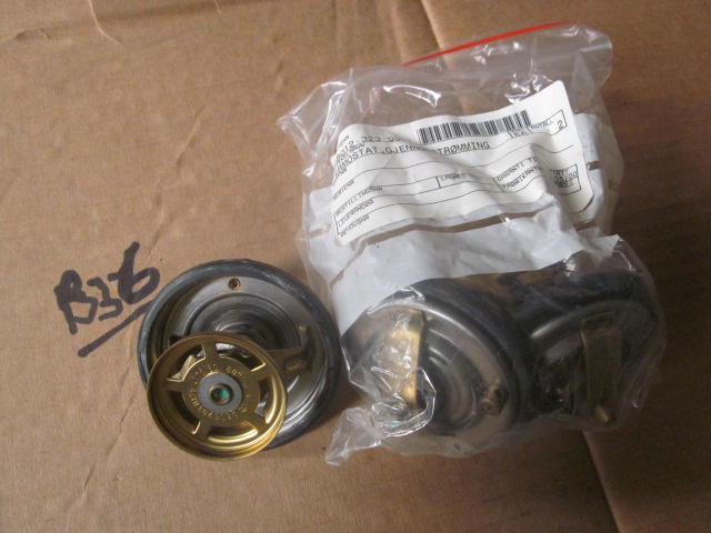 Hagglunds BV206 Parts - Thermostat