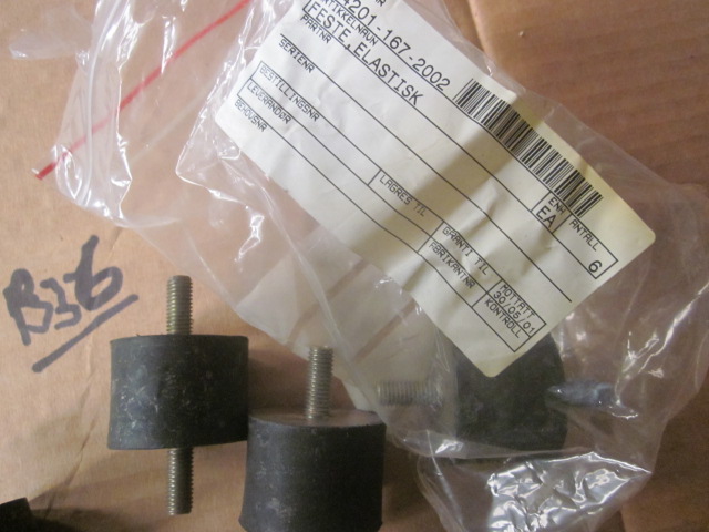 Hagglunds BV206 Parts - Rubber Mount